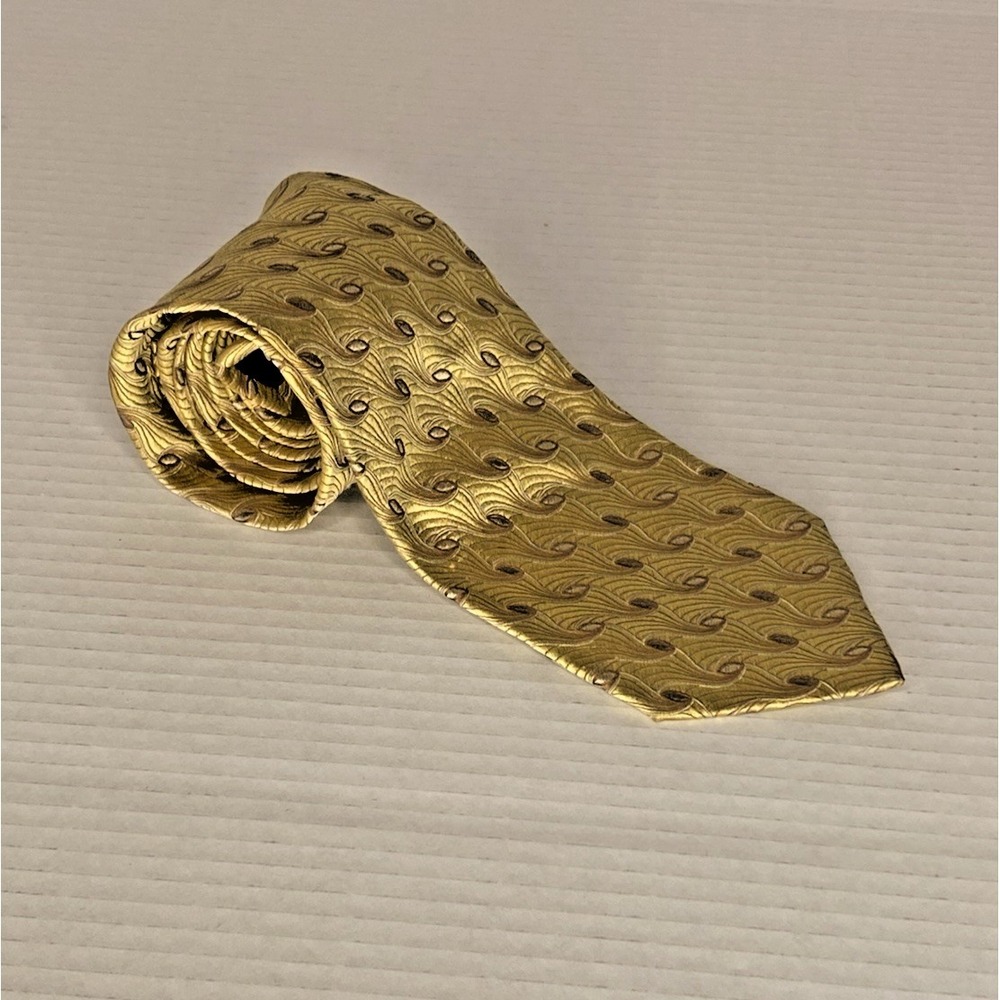 VILLA BOLGHERI Silk Necktie Made in Italy Designer‎ Gold Length 58" Width 3.5"